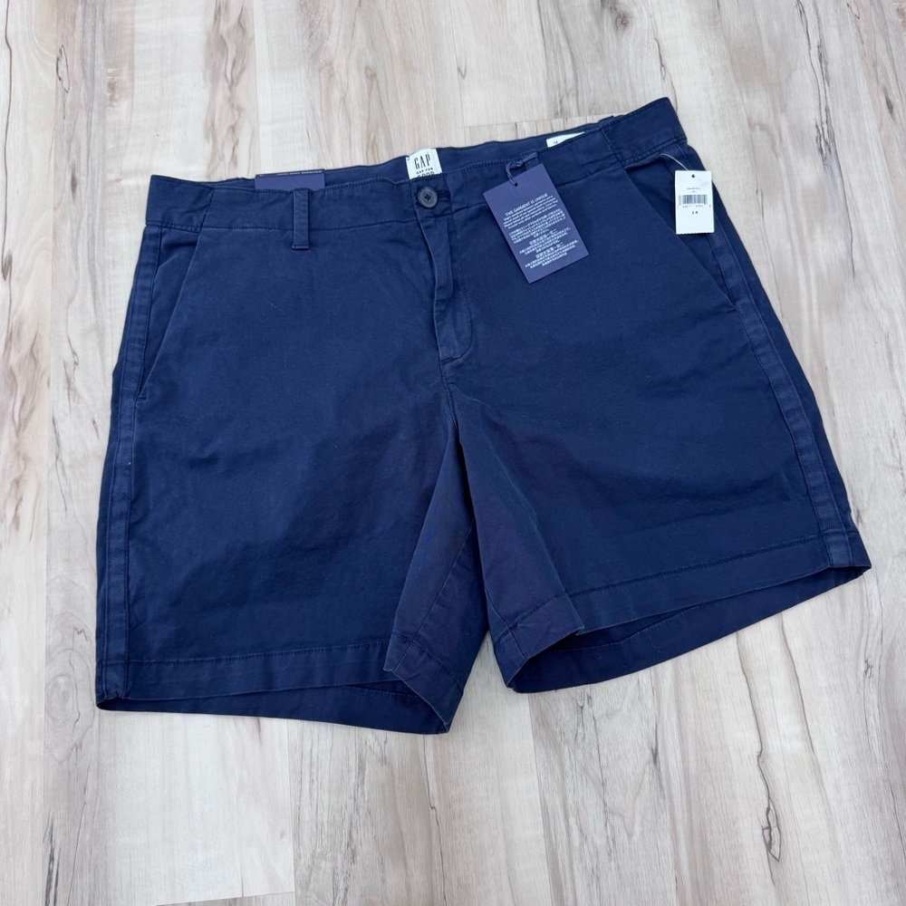 NWT Gap Girlfriend Chino Shorts in Navy Blue Classic coastal Cotton blend